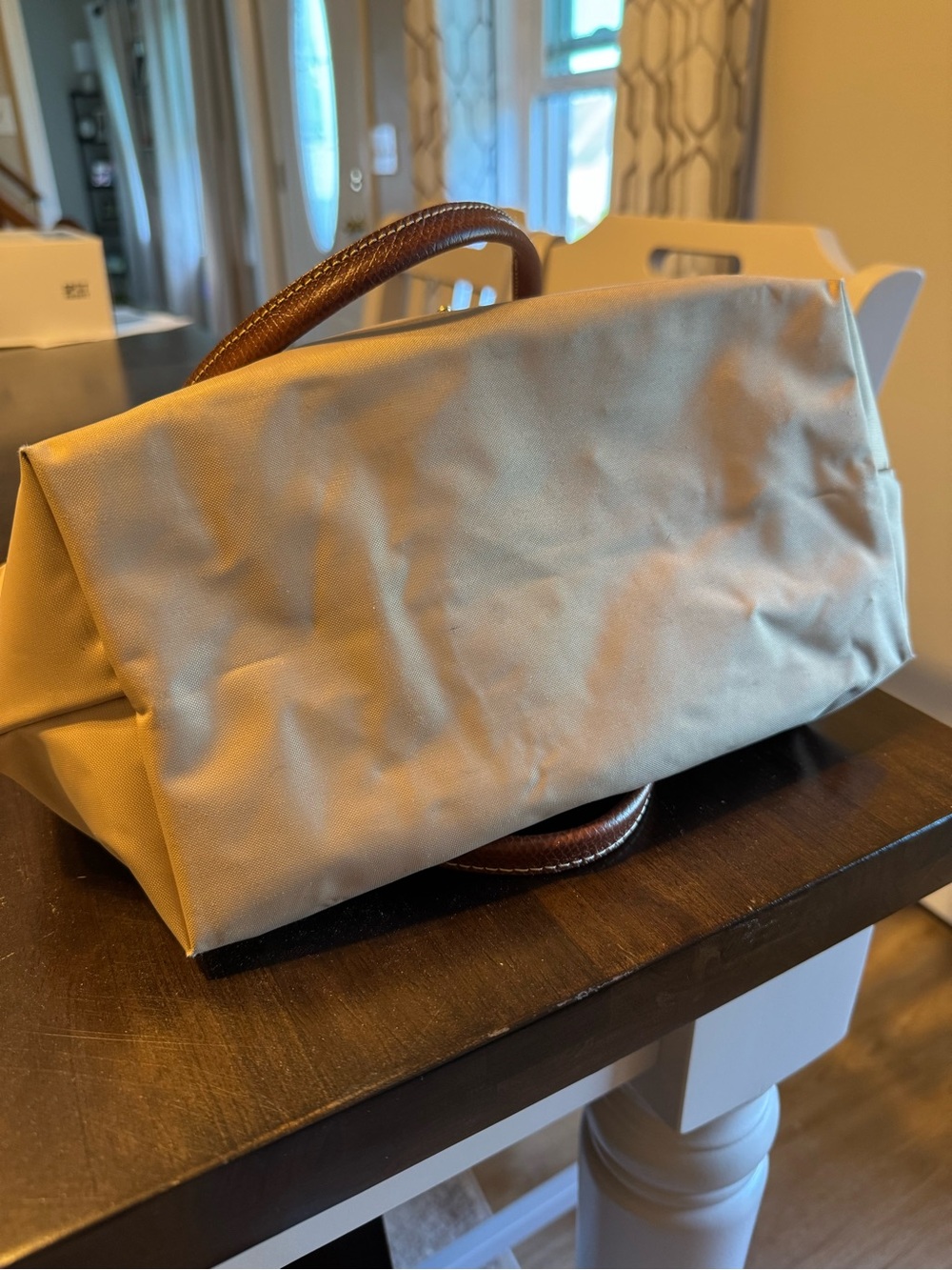 Medium Longchamp Tote - Picture 6 of 12